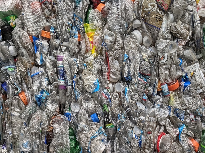 L’avenir compostable du plastique : Utopie écologique